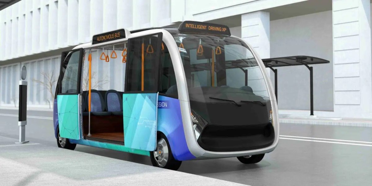 Autonomous Shuttle Navigation in Smart Aviation