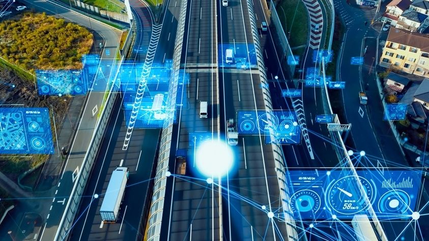 Rugged IBOX-500 in-vehicle computer certified with E-Mark and MIL-STD-810G deployed for professional fleet management and vehicle monitoring.
